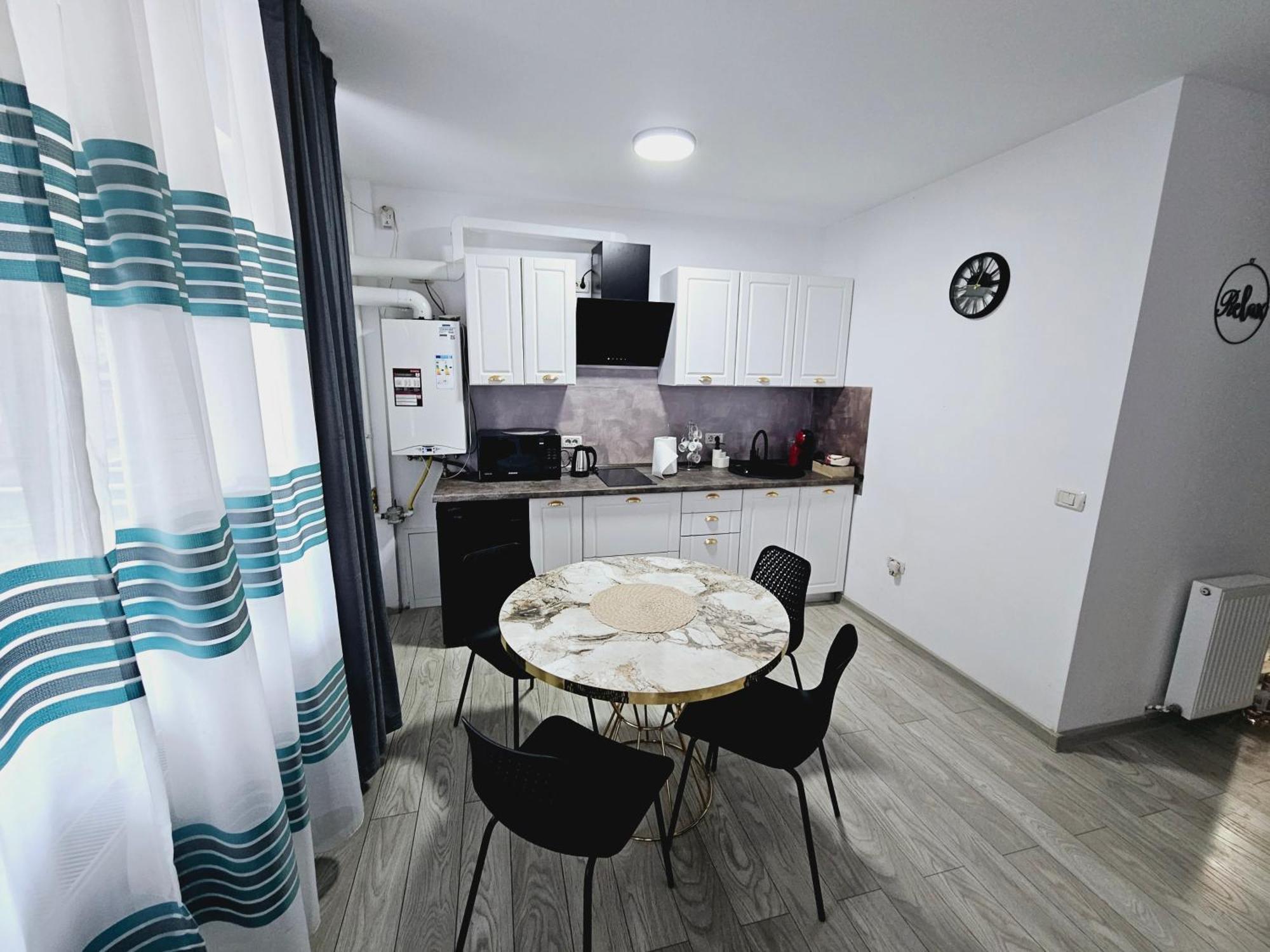 Comapart1 Bacau Bagian luar foto
